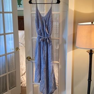 Universal Thread hi-low blue gingham dress